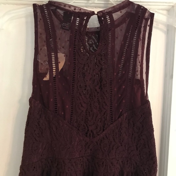 Maroon dress - Picture 4 of 4